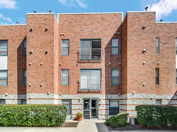 3255 Kirchoff Rd APT 312, Rolling Meadows, IL 60008