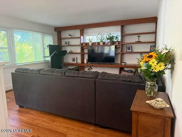 1608 Bay Ave #1 — Photo 5