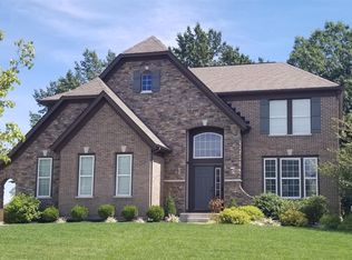 10015 Plantation Pointe Dr, Loveland, OH 45140