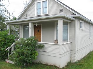 1402 E Marine View Dr, Everett, WA 98201