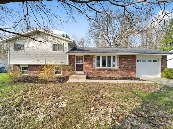 34064 Luanne Dr, North Ridgeville, OH 44039