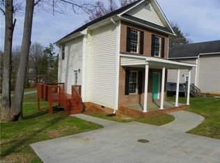 720 W 4th Ave, Lexington, NC 27292