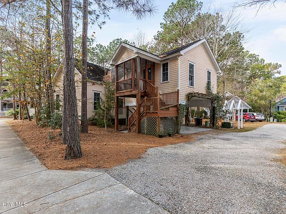 4th image of 5022 Walton Street
