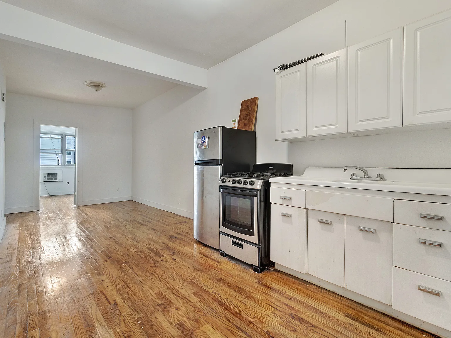 68 Jackson Street — Photo 2