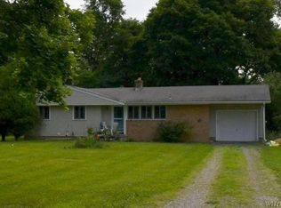3059 N Creek Rd, Youngstown, NY 14174