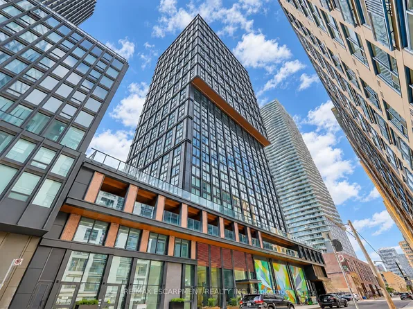 82 Dalhousie St, Toronto, ON