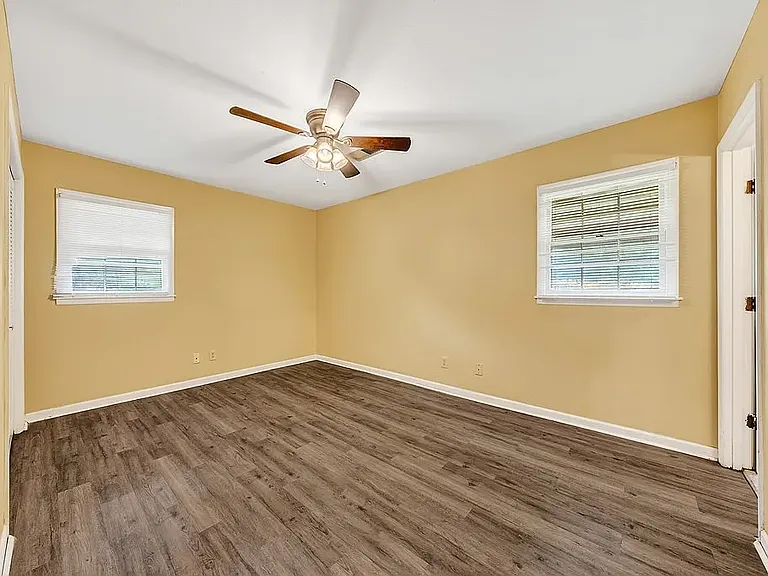 1315 Pagoda Dr — Photo 9