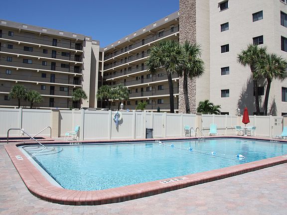 4th image of 3170 N Atlantic Ave APT 108