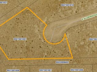 1914 E Alderwood Ln, Pueblo West, CO 81007