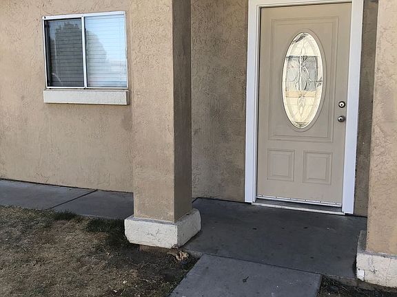 2nd image of 1043 Wilbur Way
