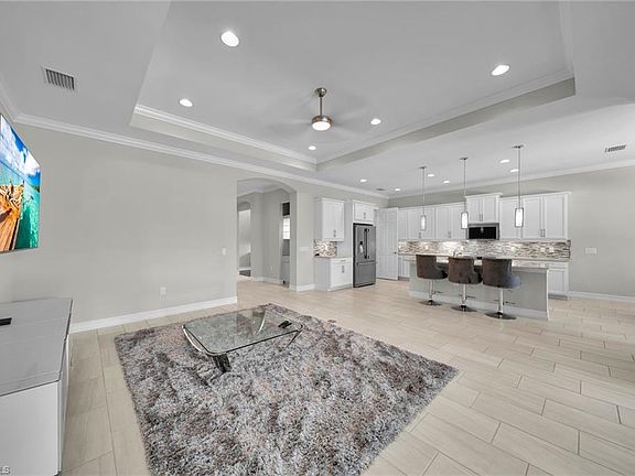 4th image of 8741 Westwood Oaks PL