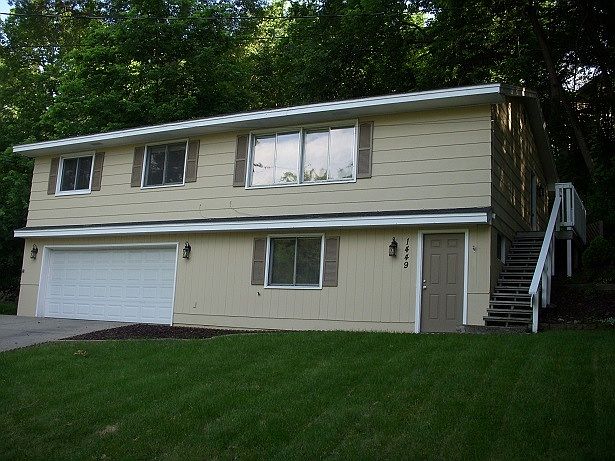 1st image of 1449 Valley Dr