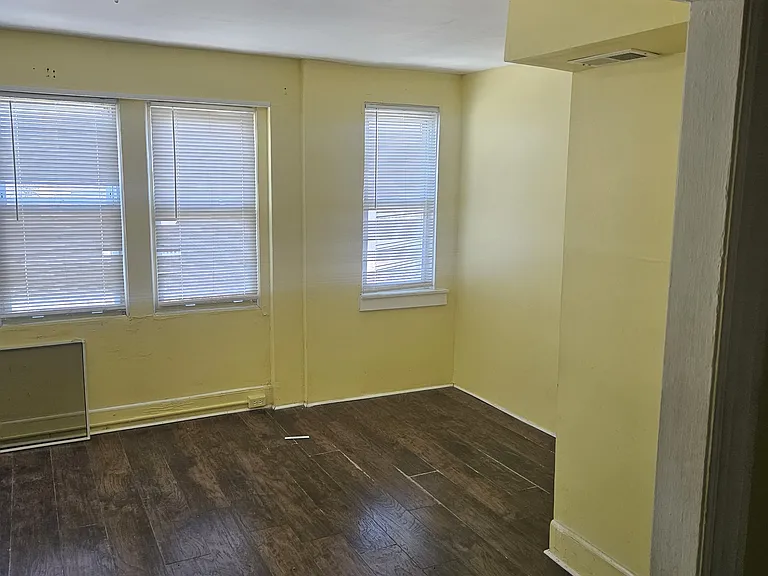 1916 Magellan Ave — Photo 12