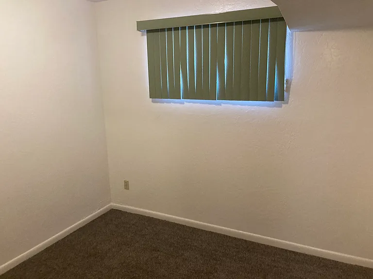 1713 E Arrowhead Ave #A — Photo 13