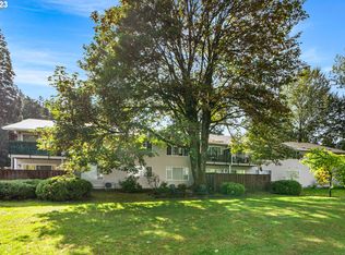 6735 SW Capitol Hill Rd APT 6, Portland, OR 97219