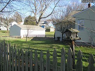 2nd image of 103 W Hiram St