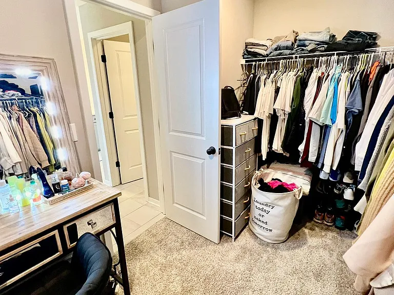 7233 Celebration Dr — Photo 16