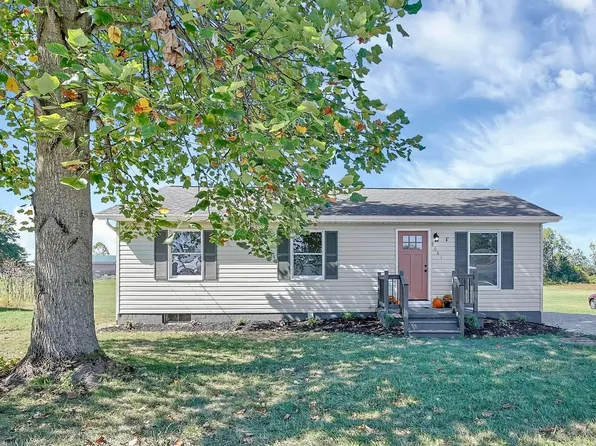 8061 Maple St, Thurston, OH 43157