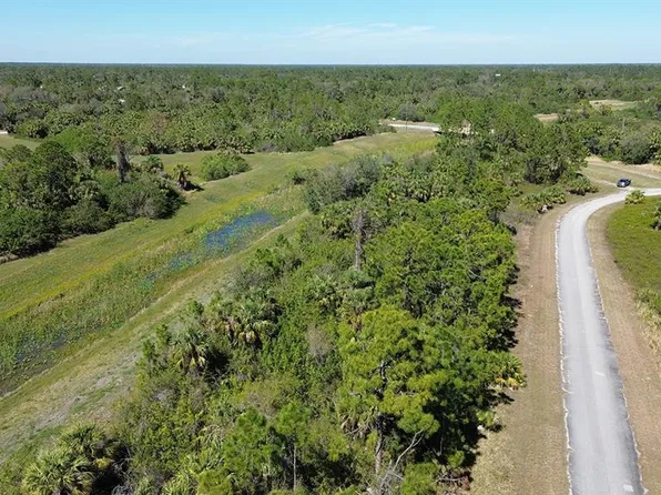 Grover Cir #44, North Pt, FL 34288