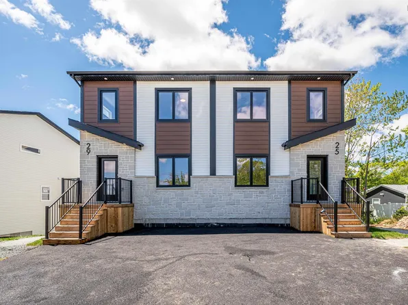 188 Honeygold Dr, Halifax, NS B3R 0G3