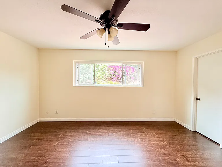 5775 Altamont Dr — Photo 6