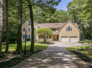 45 Stonegate Rd, Cape Elizabeth, ME 04107
