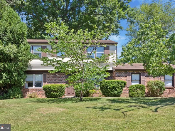 881 W King Rd, Malvern, PA 19355