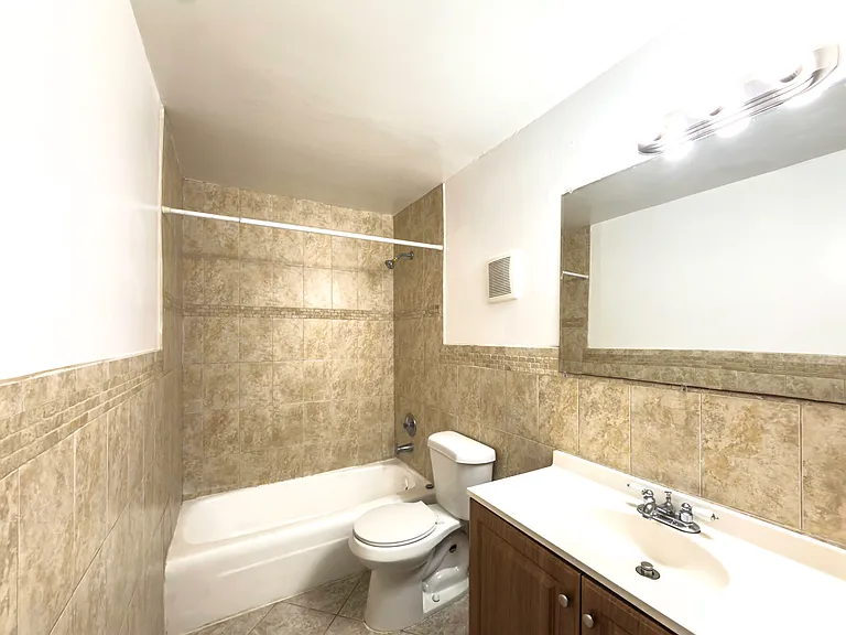 4109 Riverside Dr — Photo 6