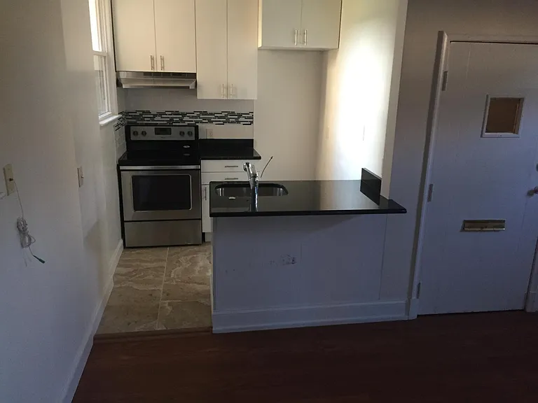 4240 39th St NW #C — Photo 1