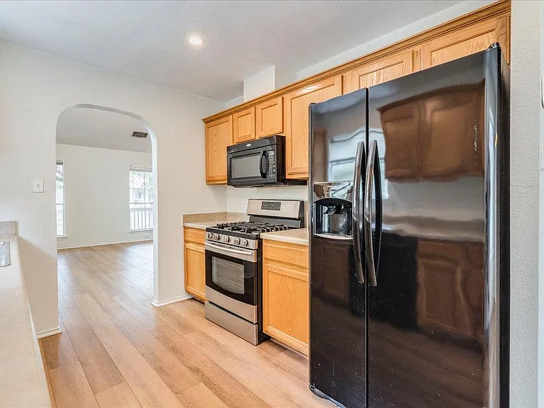140 Schmidt — Photo 13