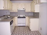 Well Kept Home - Nice Kitchen