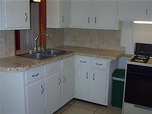 4th image of 72 Cumberland Ave