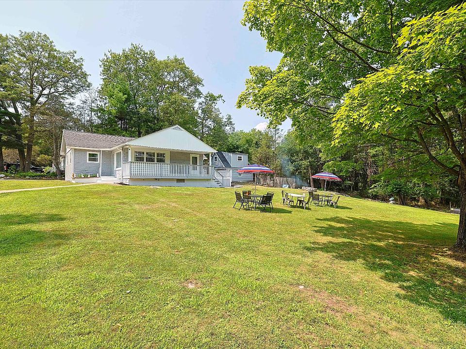 1st image of 28 Cottage St W