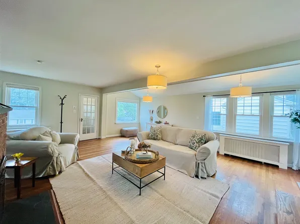 76 Palmer Street, Stamford, CT 06907