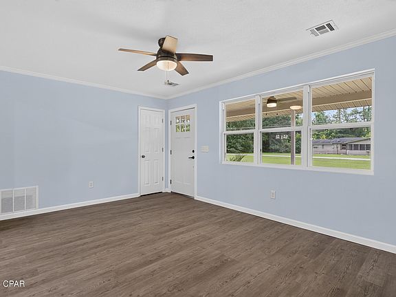 3rd image of 1214 Johnson Ave