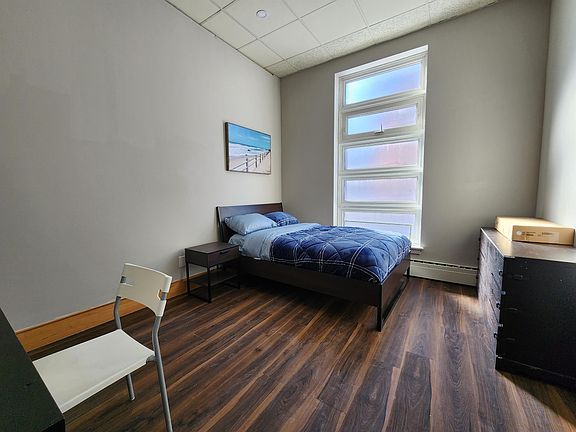 4th image of 58 Primrose Ave E #1018348