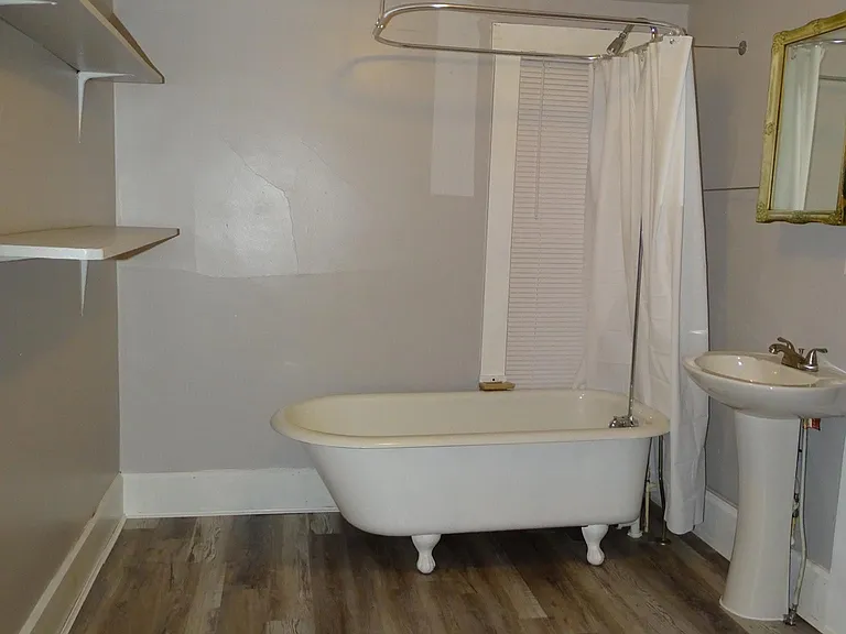 127 Burley St — Photo 13