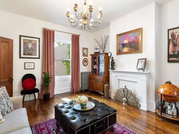 13 Eden St #2, Charlestown, MA 02129