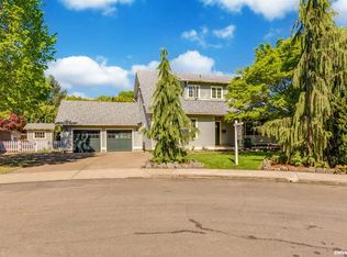 11975 Kathaway Ct, Oregon City, OR 97045