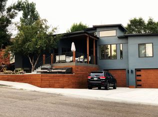 1040 Trona Dr, Green River, WY 82935