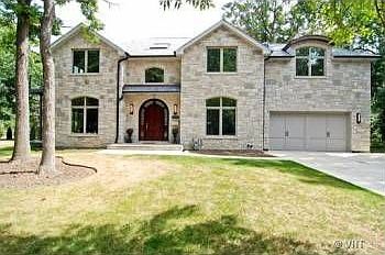 1st image of 1583 Cavell Ave