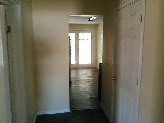 4th image of 3309 Mitchell St
