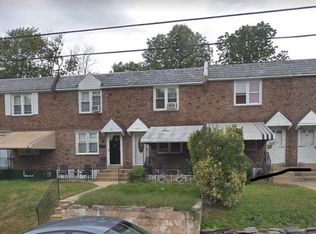 483 Westmont Dr, Collingdale, PA 19023