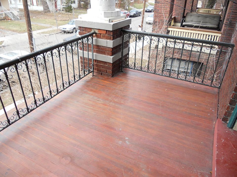 3rd Floor Deck
