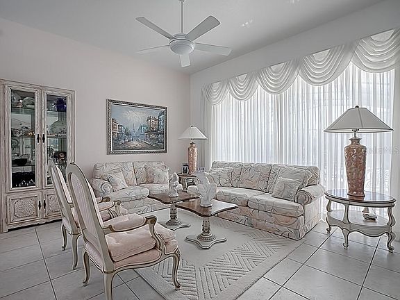 3rd image of 24704 Brightwater Ct