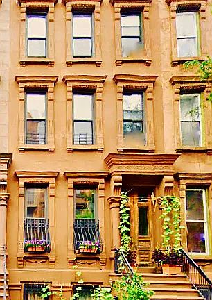 2nd image of 122 W 131st St