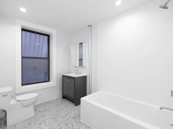 45 Argyle Road image 5 of 7