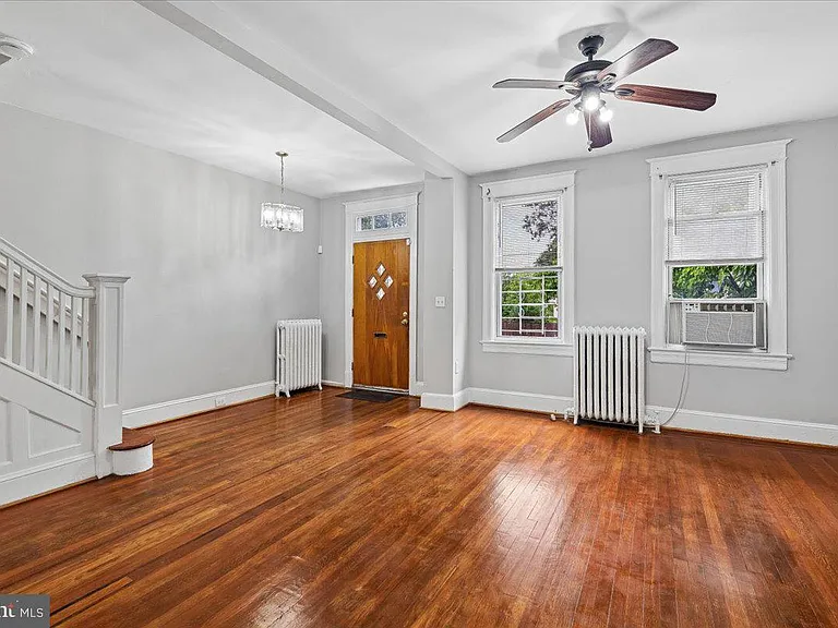4605 Georgia Ave NW — Photo 10