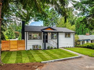 1229 NE 107th St, Seattle, WA 98125