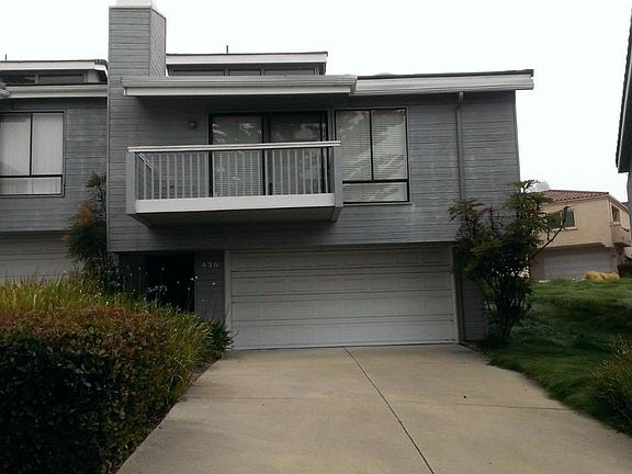 3rd image of 456 Bello St